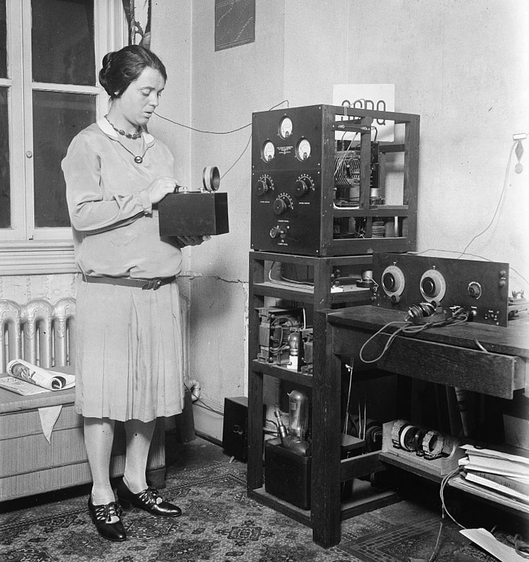 Elizabeth Zandonini W3CDQ in 1928